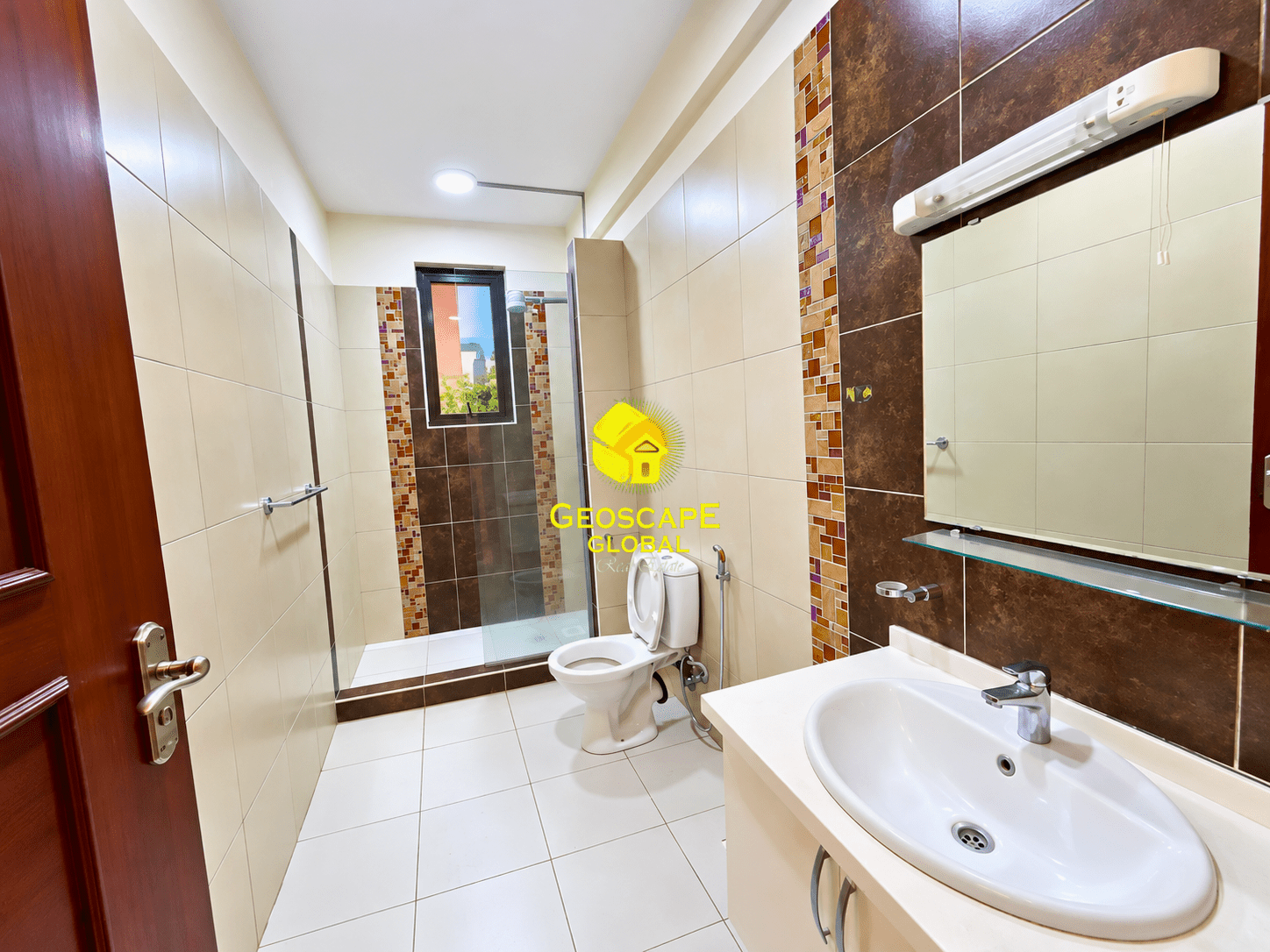 🏡 FOR RENT: Four-Bedroom Unfurnished Apartment – Westlands