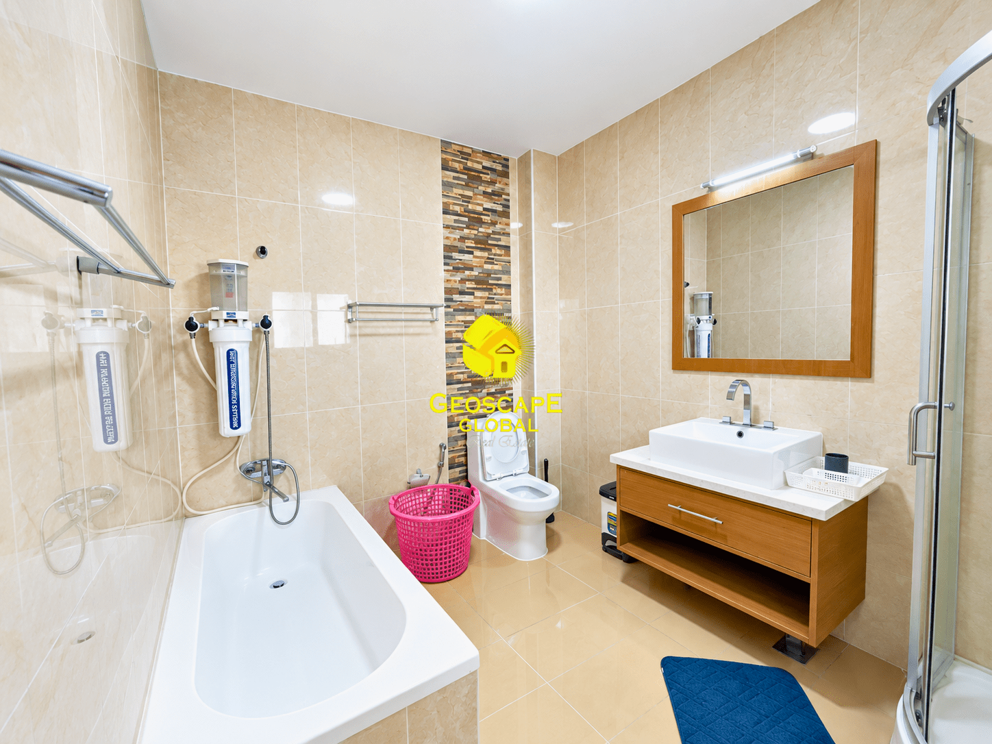 🏡 FOR RENT: Three-Bedroom Furnished Apartments – Brookside