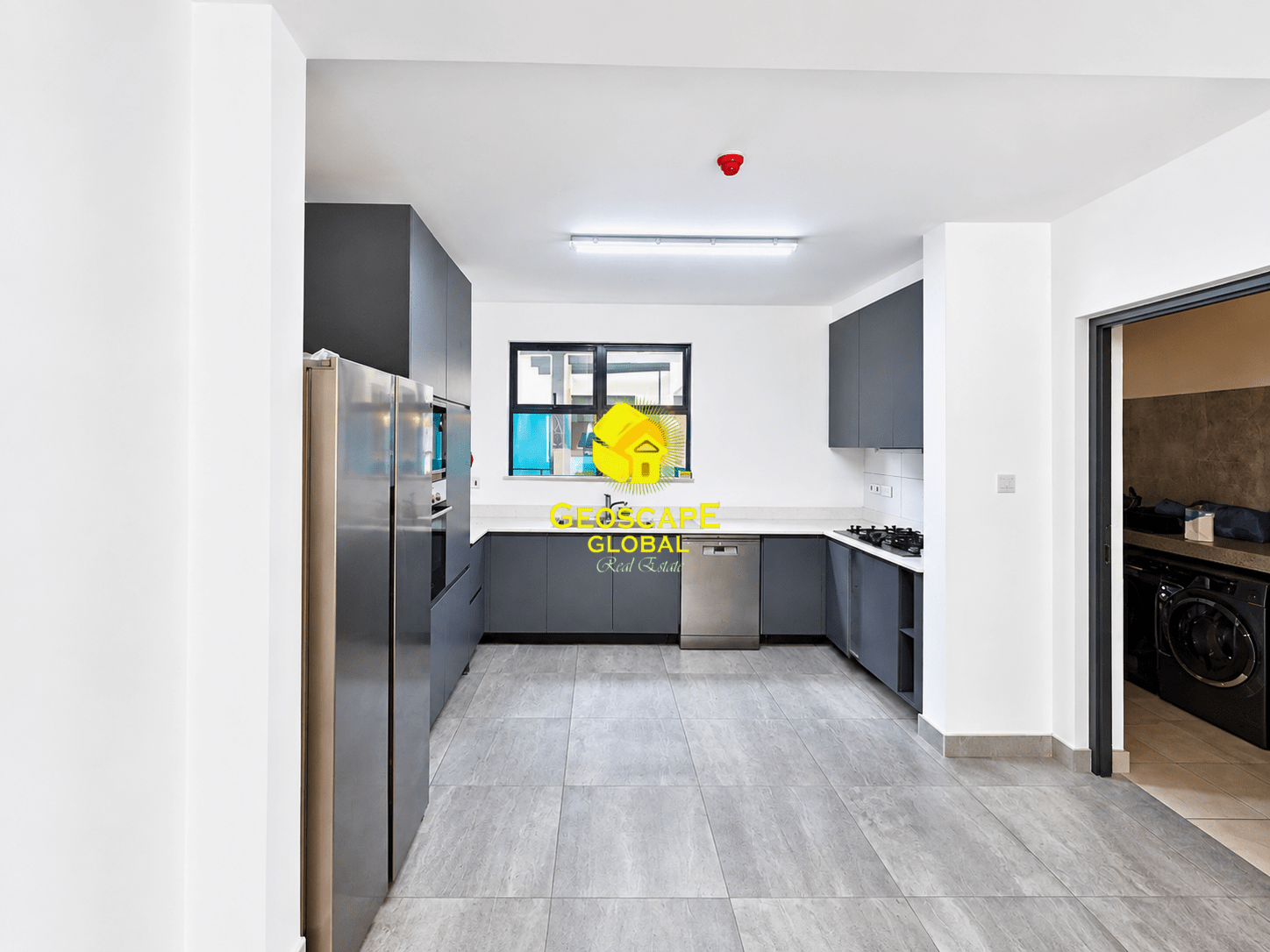 🏡 FOR RENT: Four-Bedroom Furnished Duplex Apartments – Rosslyn