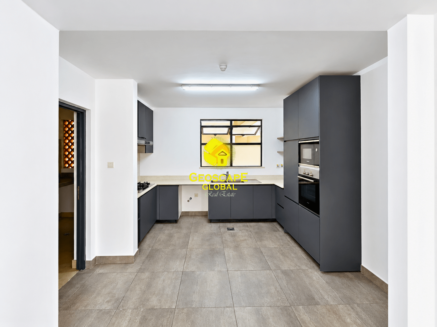 FOR RENT: 4-BEDROOM TOWNHOUSE – RUNDA
