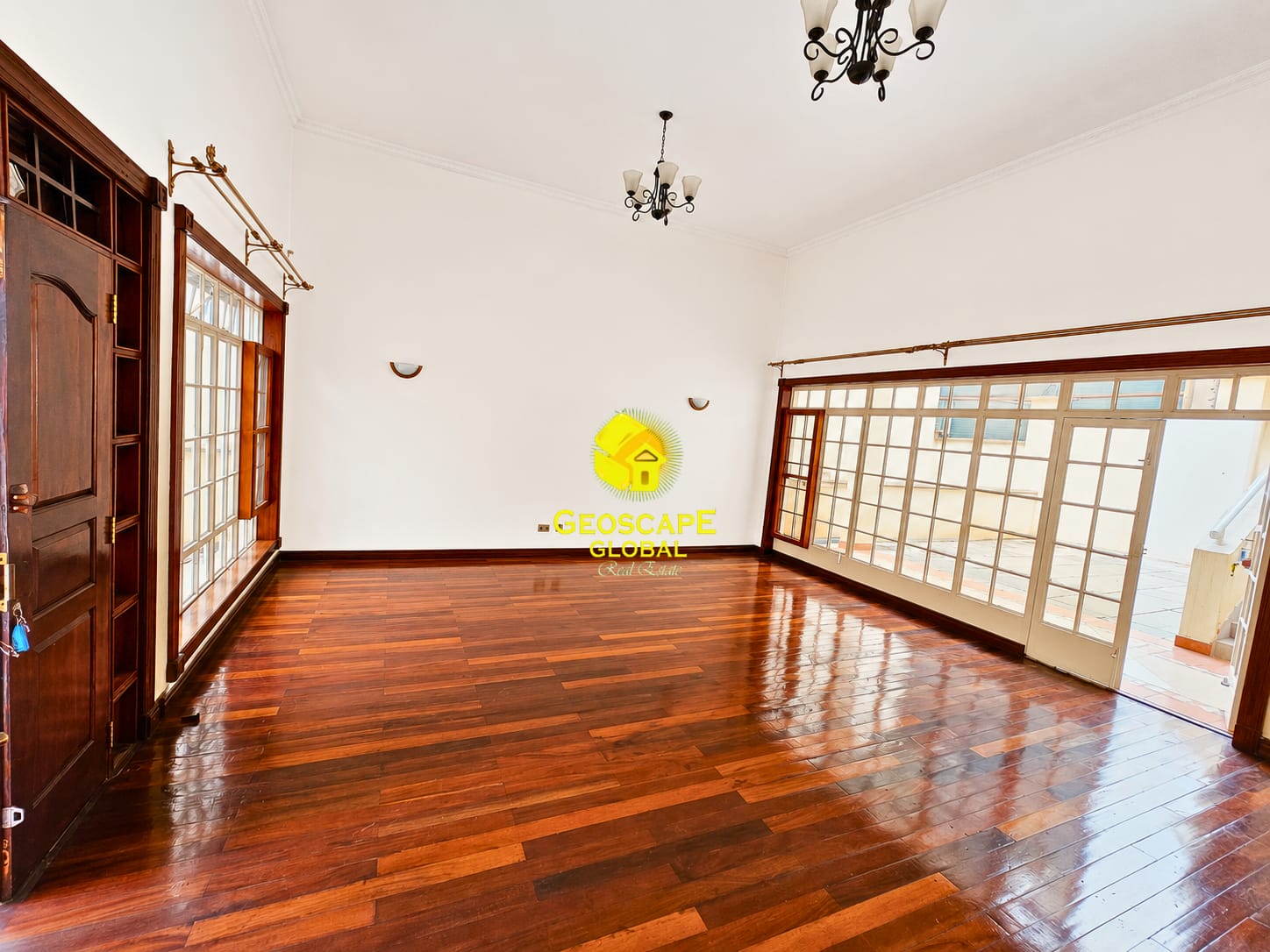 🏡 FOR RENT: Four-Bedroom Apartment – Spring Valley