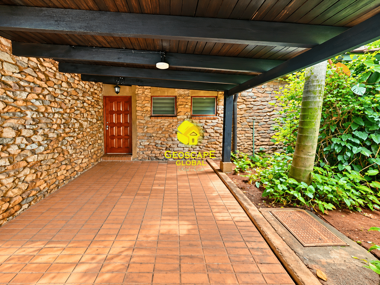 FOR RENT: FOUR-BEDROOM HOUSE WITH PRIVATE SWIMMING POOL – LOWER KABETE