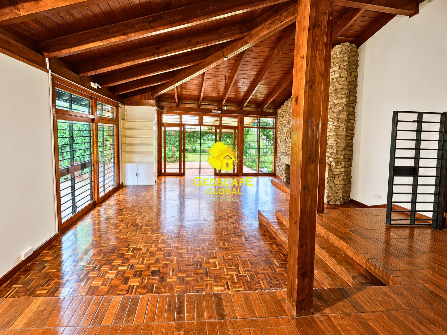 FOR RENT: FOUR-BEDROOM HOUSE WITH PRIVATE SWIMMING POOL – LOWER KABETE