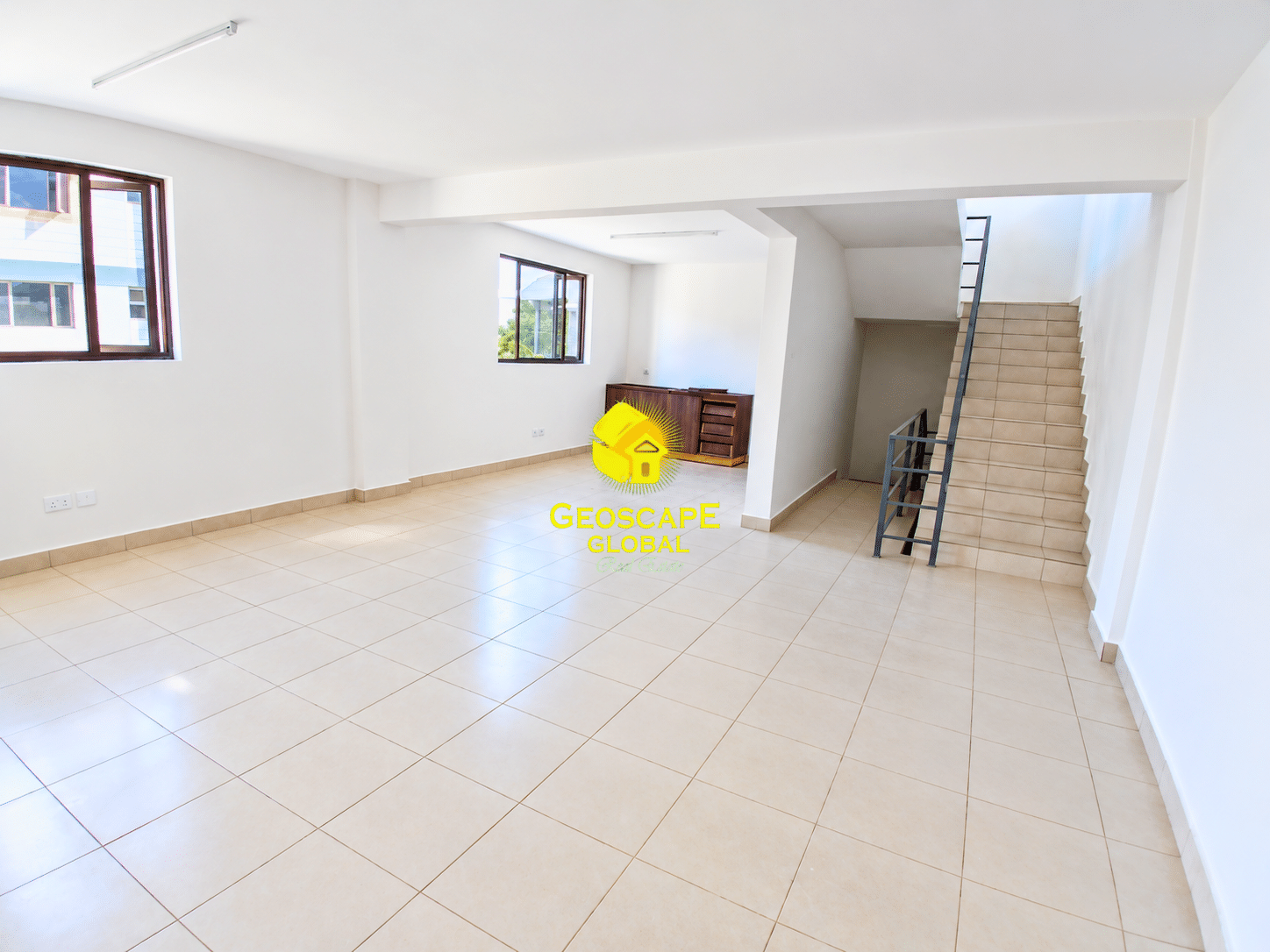 FOR SALE: 5,400 SQ. FT. WAREHOUSE – SYOKIMAU